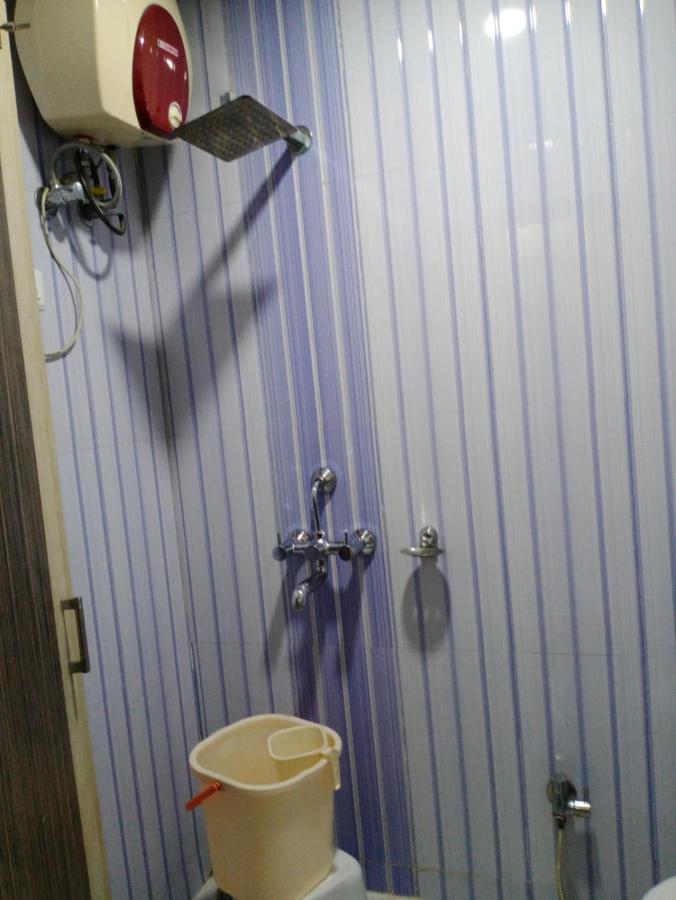 Hotel Chandrawali By Wb Inn Ballia Exterior foto