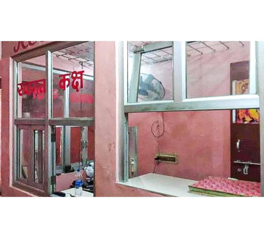 Hotel Chandrawali By Wb Inn Ballia Exterior foto