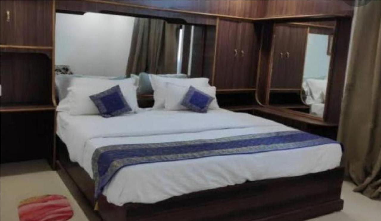 Hotel Chandrawali By Wb Inn Ballia Exterior foto
